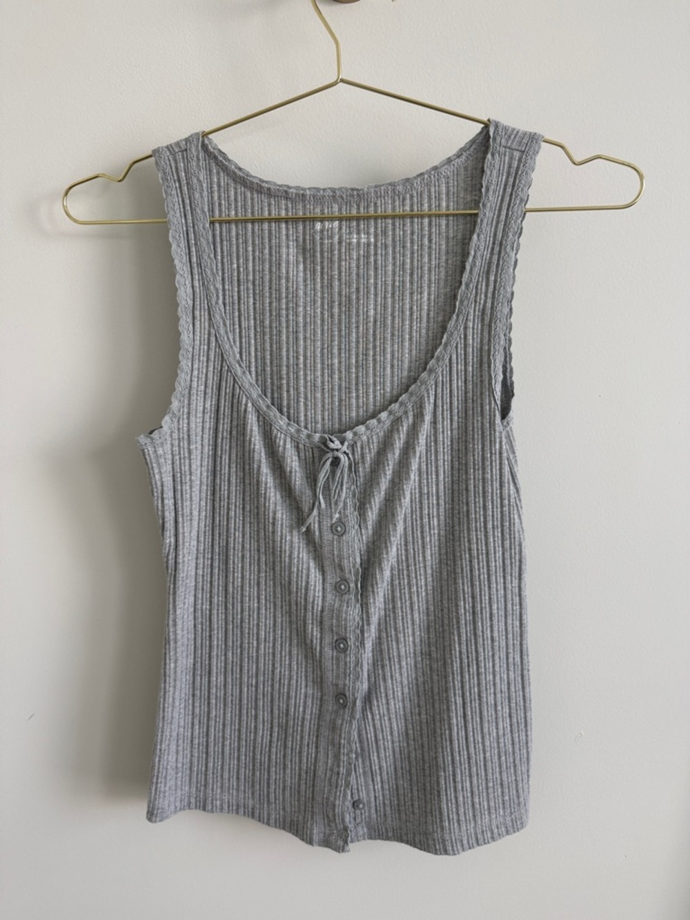 Ribbed Button-Front Tank Top - Gray